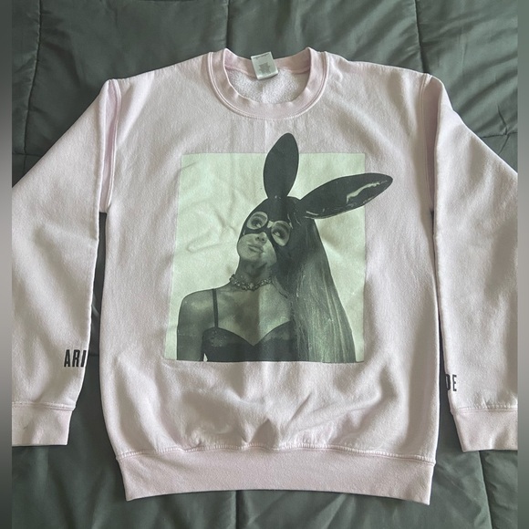 Ariana Grande Pink Graphic Sweater - Picture 5 of 11